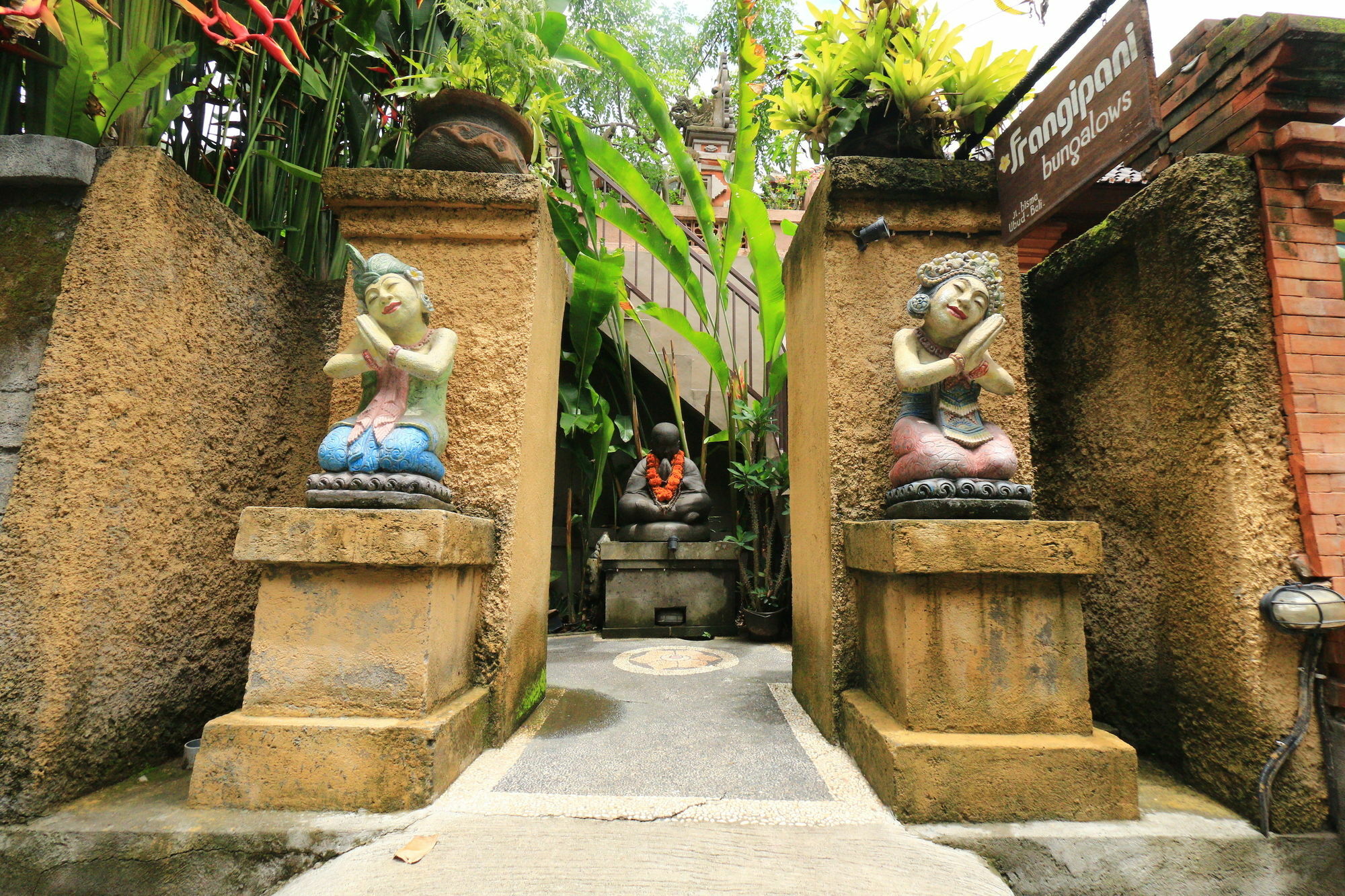Frangipani Bungalow Ubud Zewnętrze zdjęcie